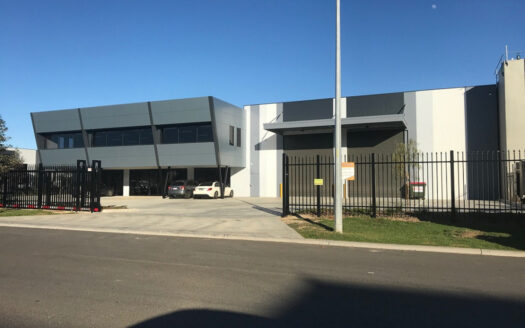 27 Naxos Way, Keysborough VIC 3173