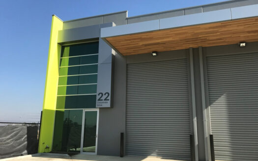 22 1-22 Corporate Drive, Cranbourne West  VIC  3977