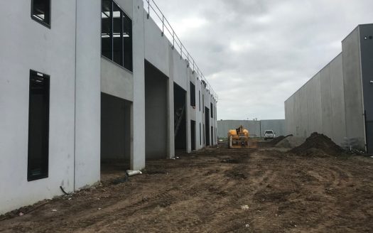 3 18-20 Futures Road, Cranbourne West VIC 3977