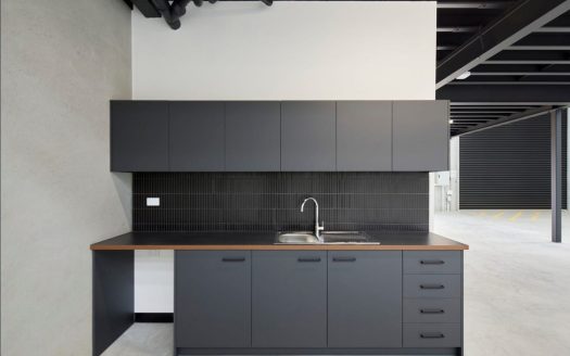 18 Argon Circuit, Clyde North VIC 3978