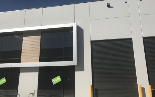 15 74-86 Indian Drive, Keysborough  VIC  3173