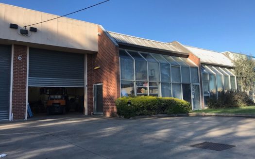 2 6 Superior Drive, Dandenong South  VIC  3175