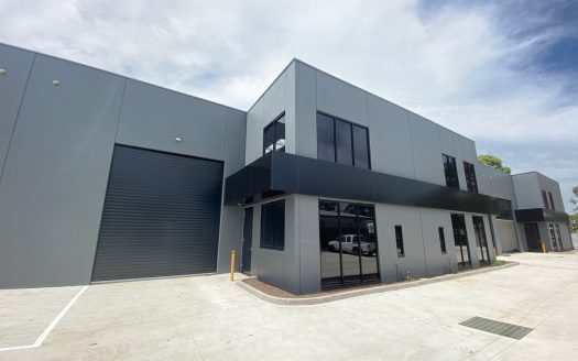 Unit 9 9A Abbotts Road, Dandenong South  VIC  3175