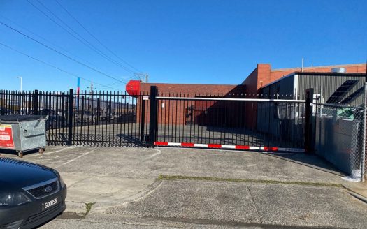B 157 Cheltenham Road, Dandenong  VIC  3175
