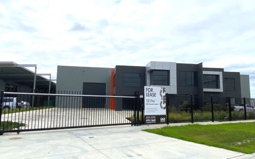 71 Hudson Court, Keysborough VIC 3173
