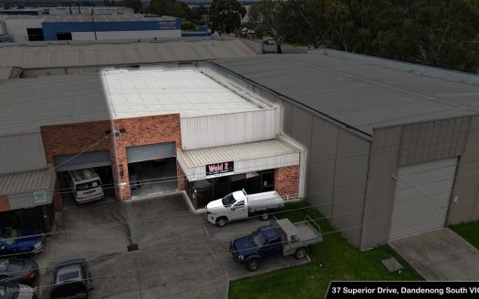 1 37 Superior Drive, Dandenong South VIC 3175